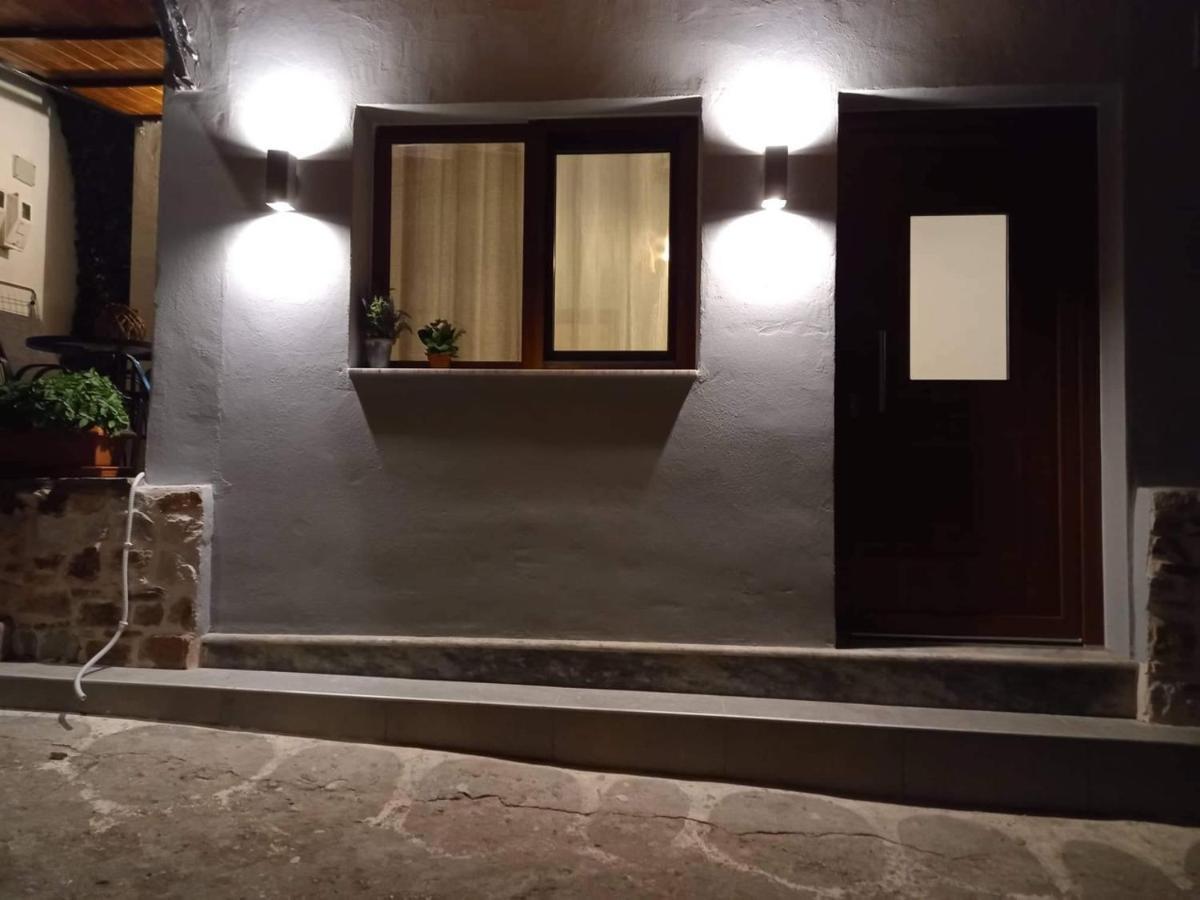 Вилла Rafailia'S House Kallirakhi Экстерьер фото