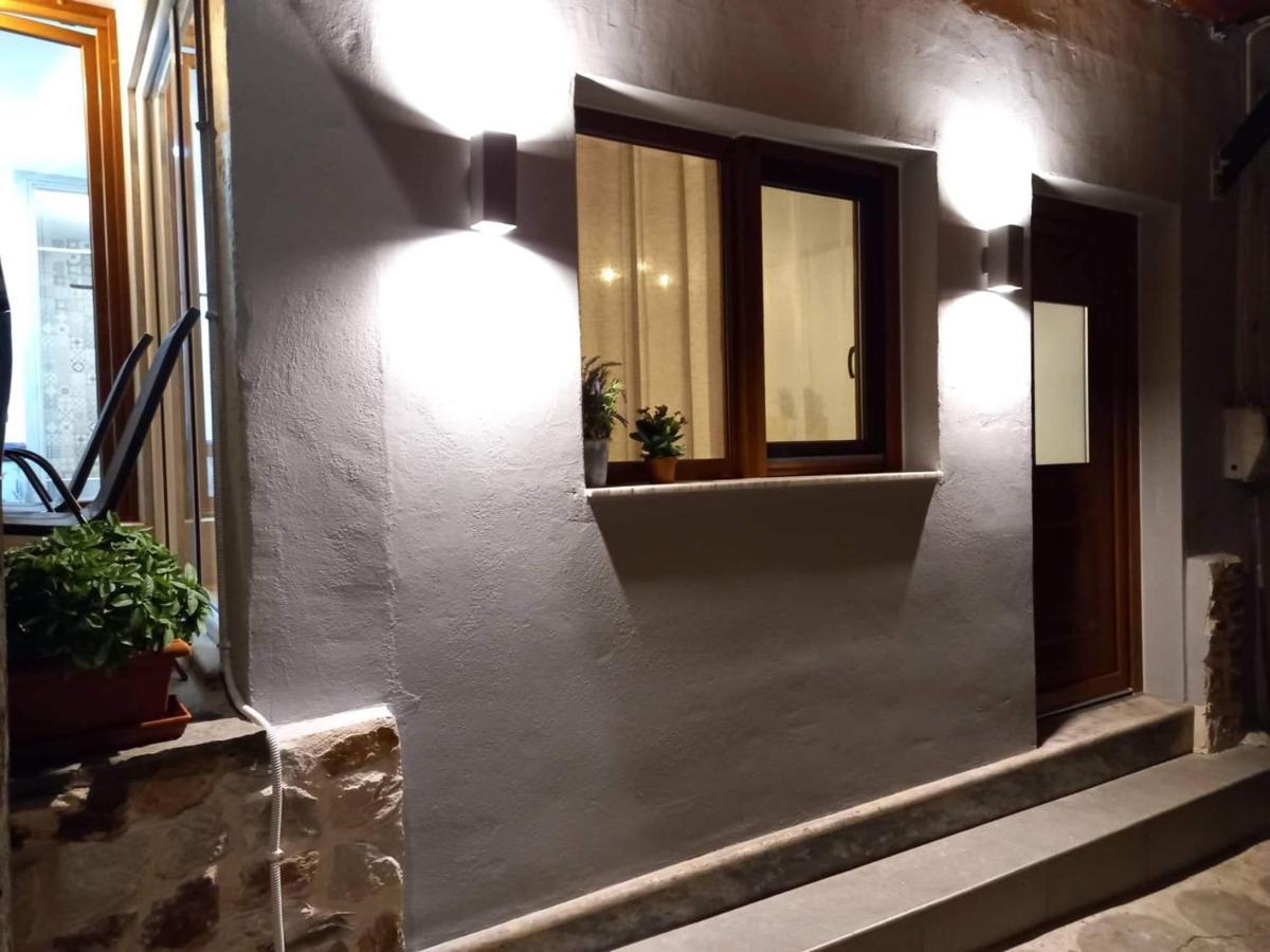 Вилла Rafailia'S House Kallirakhi Экстерьер фото